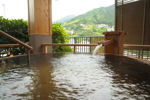 Isuzu Hotel