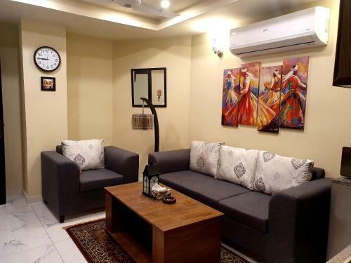 Apartamento Ameno Suites, Bahria Town