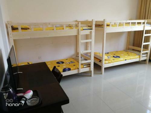 Hostal Beihai Old Town Holiday Seaview Inn