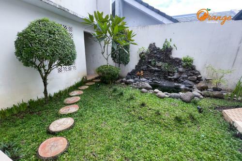 De Orange Guest House