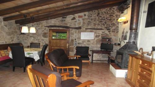Can Serrallonga (mas�a)