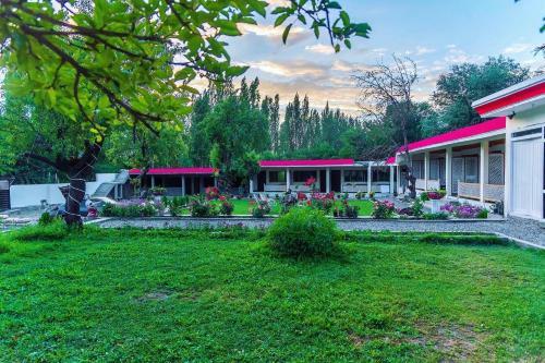 Skardu Travellodge Hotel