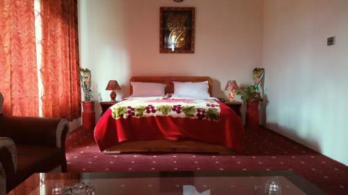 Hotel Mashabrum