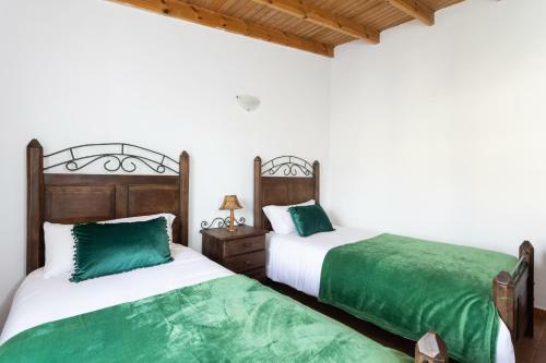 Casa Rural La Sombrera I With Pool
