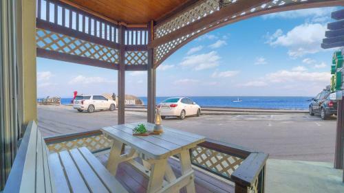 White Beach Pension