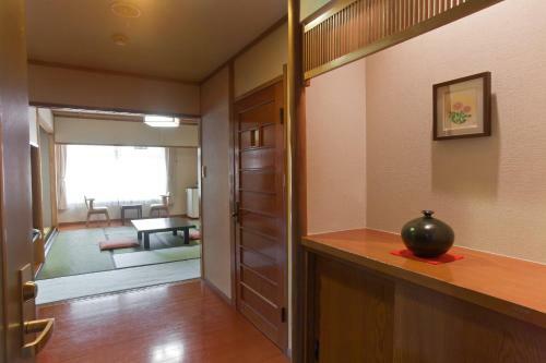 Nakahara Bessou