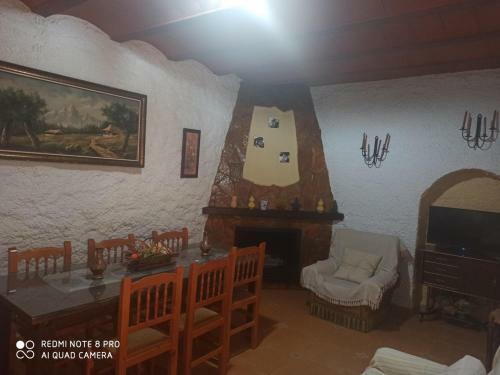 Casa Cueva La Fuente 2