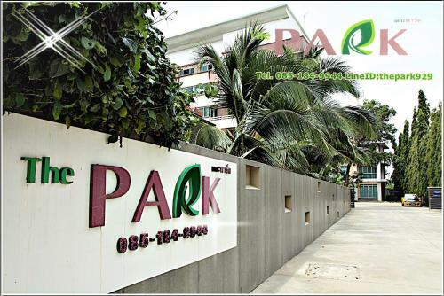 Hotel The Park Bangyai Residence