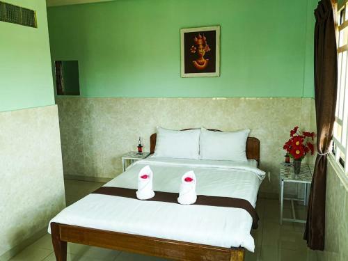 Hotel Route 76 Guest House