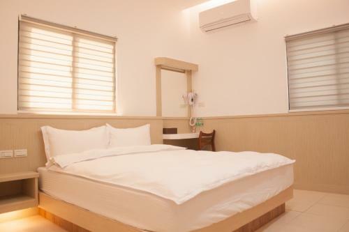 Yellow Mountain Homestay