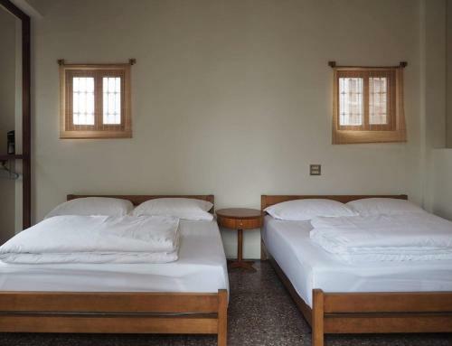 Hostal H. 1967