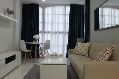 Apartamento C�ntrico Frente A La Playa.