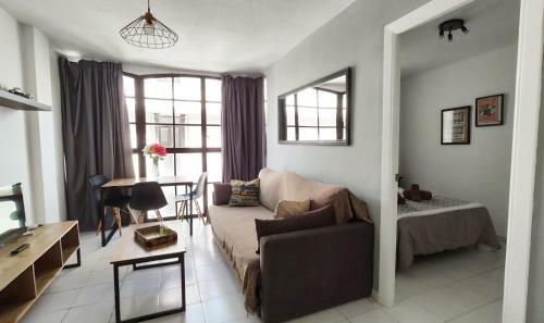 Apartamento C�ntrico Frente A La Playa.