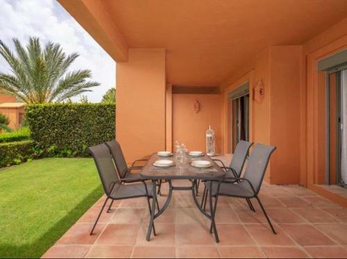Marbella West Luxoury Apartment