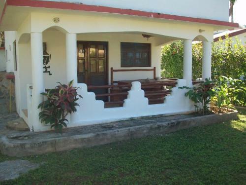Hostal Villa La Caleta