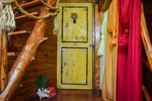 Chalet Tropical Village