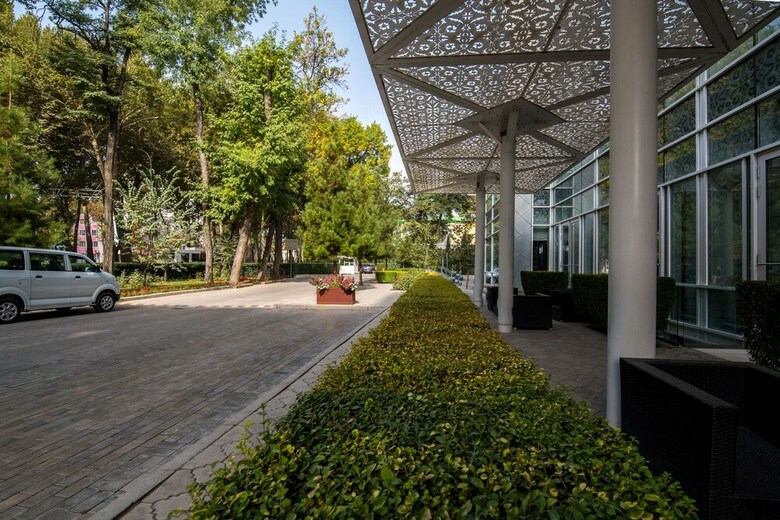 Dushanbe Serena Hotel