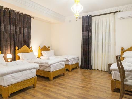 Royal Bukhara Hotel