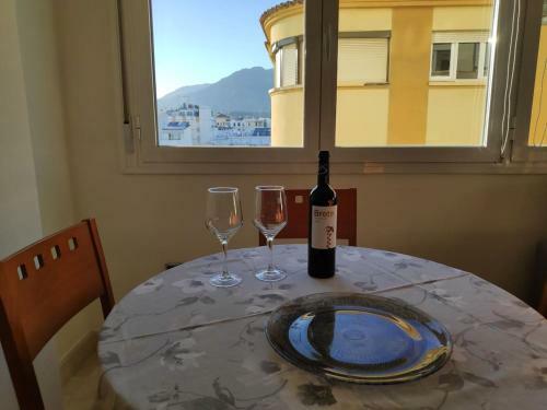Apartamento En 1� L�nea de Playa, Estepona Centro