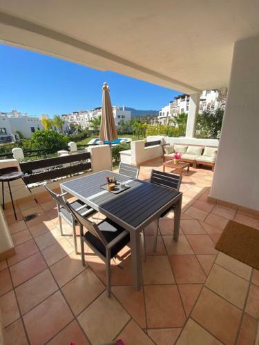 Luxury Apartment Sunset Golf Mountain & Pool View
