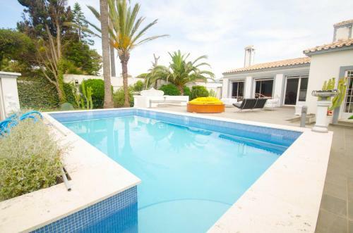 Villa Julian