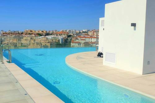 Lujoso Apartamento Nuevo Playa Centro