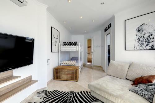 Beautiful Villa With Private Pool