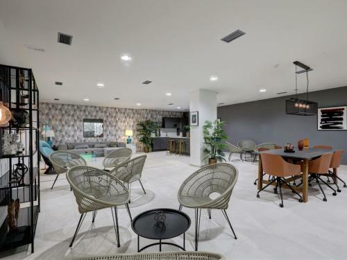 Appealing Apartment In Estepona With A Shared Sauna