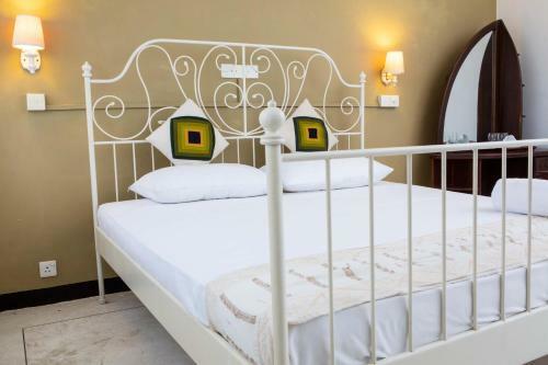 Hostal Barnes Villa