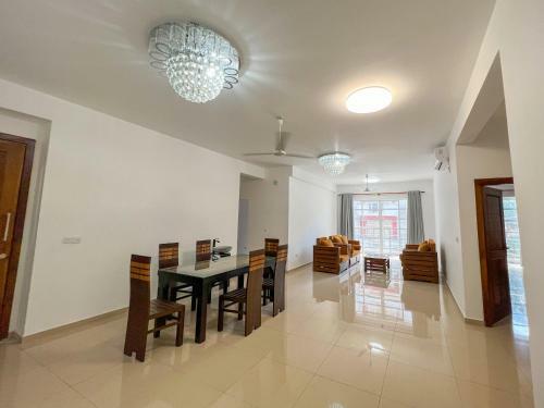Lar Luxury Apartments