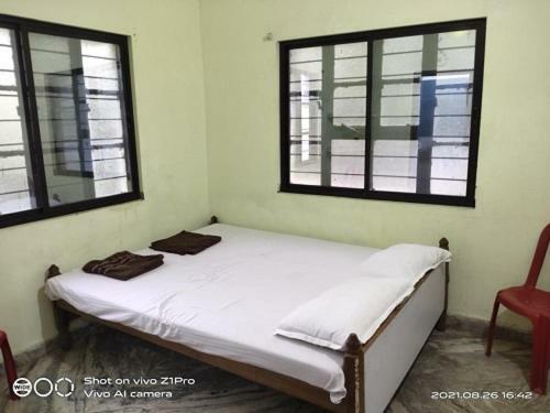 Hotel Amit Rest House By Wb Inn
