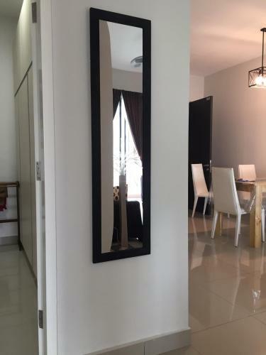 Apartamento Skyview Univ360 Place Facing Mines Lake