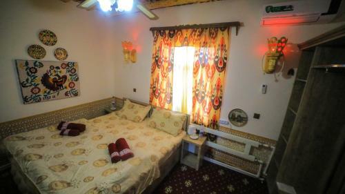Hostal Rasulboy Guest House