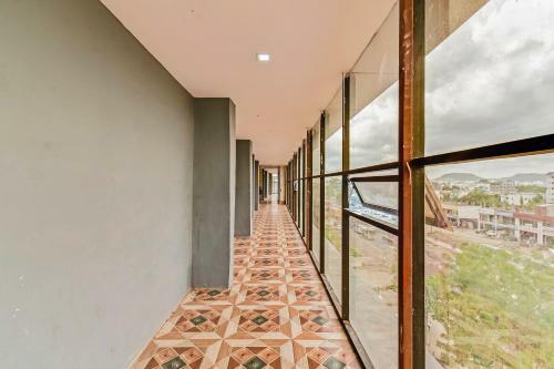 Oyo 79409 Hotel Shivraj Executive