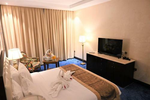 Crystal Plaza Al Majaz Hotel