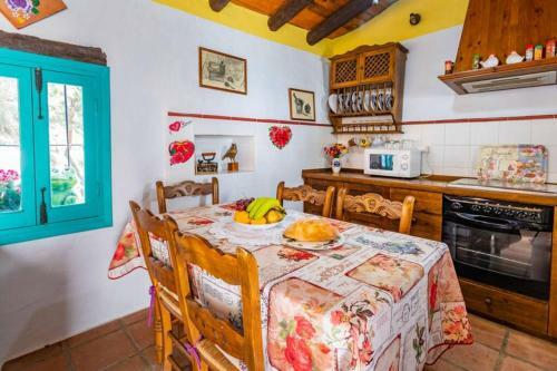 Casa Rosa, Con Encanto Y Piscinas Privadas