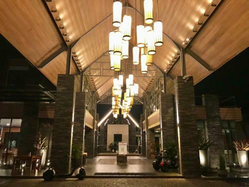 Villa Vimala Hills With Beautiful Mountain View