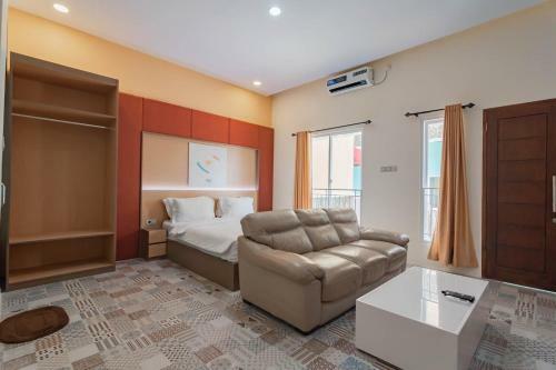 Hotel Sans Resort Parung Bogor
