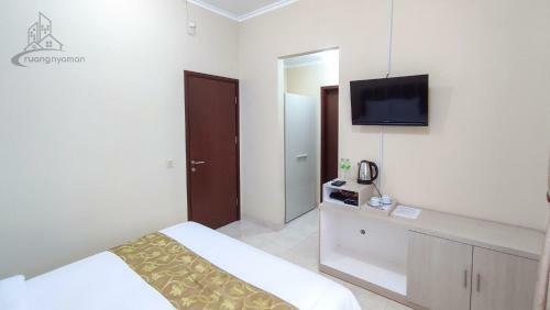 Hostal Atmosfer Guest House Sentul