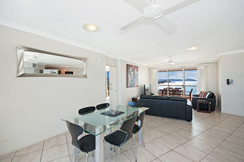 Aparthotel Australis Mariners North Holiday Apartments
