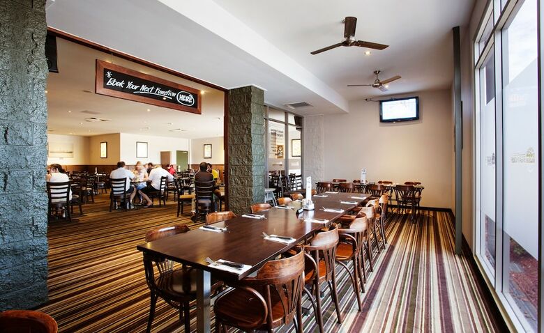 Dalrymple Hotel