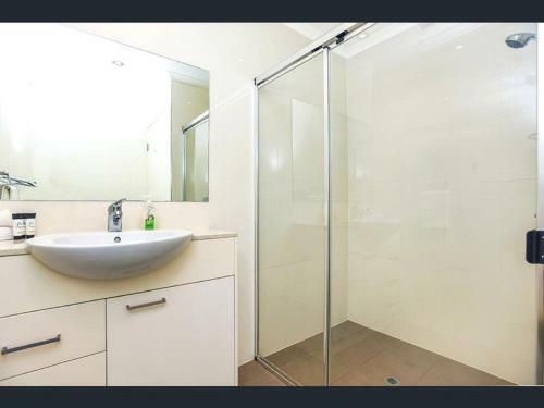 Unwind @ Gallery Apartments