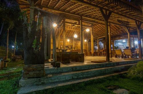 Hotel The Omah Borobudur