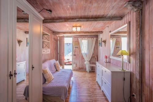 Casa Del Cueva With Stunning Ocean View