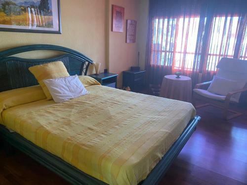 Apartamento Turistico En Alicante, By Adoorable