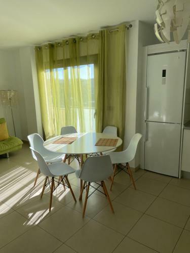 Beautiful Apartment In Alcala Center