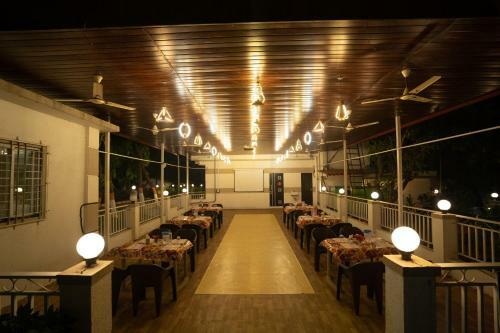 Hotel The Visava Resort ( Garden And Lawn )