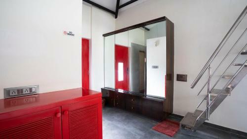 Hotel Nirva Resort