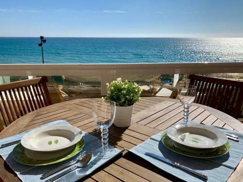 Apartamento Espectacular 1� L�nea de Playa...te Enamoraras!!!