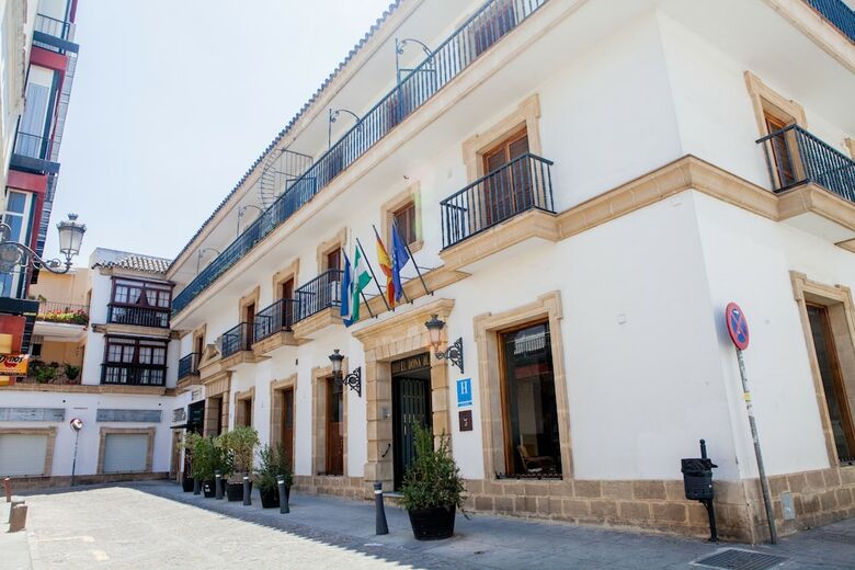 Hotel Do�a Blanca